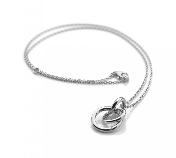 Stříbrný přívěsek Hot Diamonds Eternity Interlocking DP372
